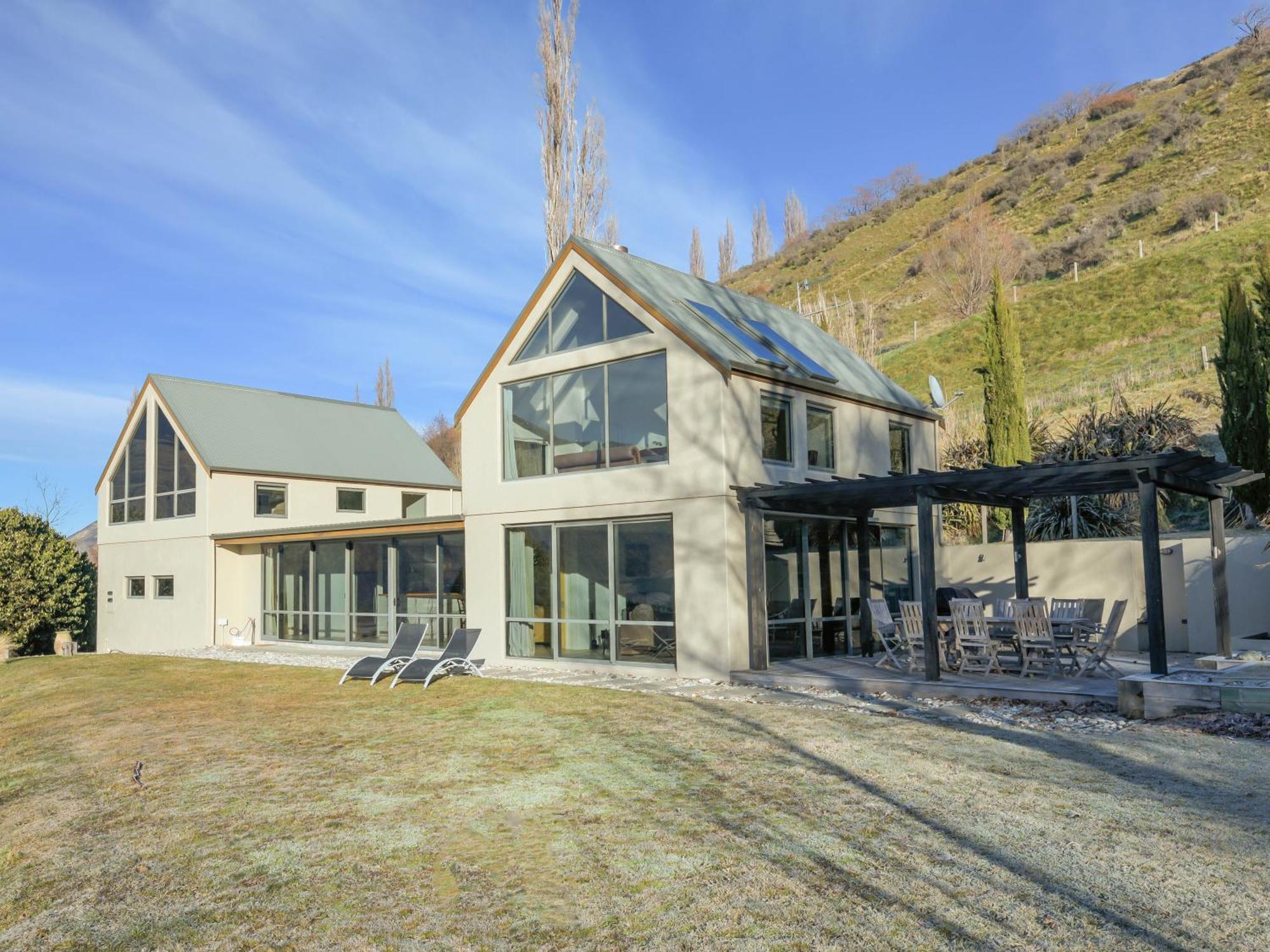 Lindmore Retreat & Spa - Luxury Family Home - Queenstown Exterior photo
